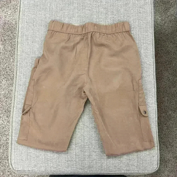 Banana Republic Camel Cargo Pants - Picture 4 of 7